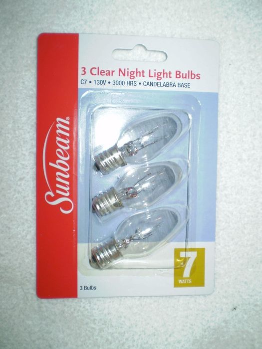 Sunbeam 3 Clear Night Light Bulbs
Here I picked this up at Dollar Tree at Parkaire Landing Shopping Center, East Cobb area, Marietta, GA, USA today (2013-2-23) adding to my favorite light bulbs group.  This package set me back only one US dollar.

Fabrication Location: China
Keywords: Lamps