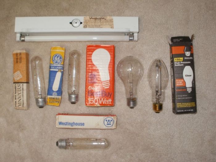 New Additions 
Here's some new additions to my collection that I got at a local salvage place today.

The 40W Westinghouse and the 25W Sylvania lamps both have their original price tags on the package. The GE tubular lamp is also 40W and has a stem press of 64 while the Westinghouse appears to have a stem press of 73 or 78.

The Sylvania has a stem press of 50. The CGE best buy lamp donse't have a stem press on it though. I also got a Philips 150W medium base HPS that was made in June 2008 and F8T5 preheat fixture and lam
Keywords: Lamps