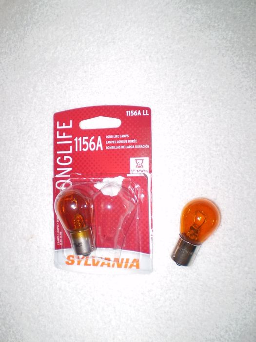 Sylvania Long Life Lamps 1156A
The one outside from the package is the old rear turn signal light from my 2007 Chevrolet Aveo.  It was not working/intermitting issue of the said bulb.  I decided to replace the bulb that I got from the local Auto Supply store.

Fabrication location: Germany, Italy or Slovakia (Sylvania) and unknown (Burned out Bulb)
Keywords: Lamps