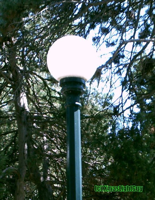 StreetLight #139
Pretty basic round post-top ... same park as [url=http://www.galleryoflights.org/mb/gallery/displayimage.php?pos=-16031]  these cool lights - #138 [/url]
If anything I'd assume these are a bit newer than those in the link, but could still be fairly old.

I don't know if they're MV or not since none were dayburning LOL

Location:
Cheesman Park, Denver CO
Keywords: American_Streetlights