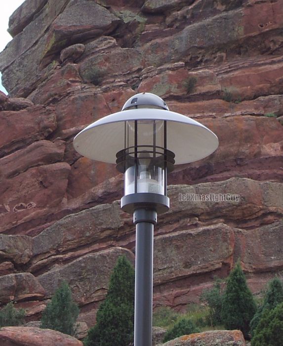 StreetLight #277
Decorative-style parking-lot/walkway light.
I'm assuming its probably MH, but could also be HPS.


Location:
Red Rocks Amphitheater/Park, Morrison, CO
Keywords: American_Streetlights