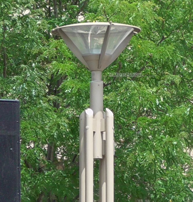 StreetLight #338
Fairly cool looking light to me (I also like the pole). I'm assuming its LED just looking at it, but don't know forsure.



Location:
Aurora Municipal Center/Aurora Public Library,  Aurora, CO
Keywords: American_Streetlights