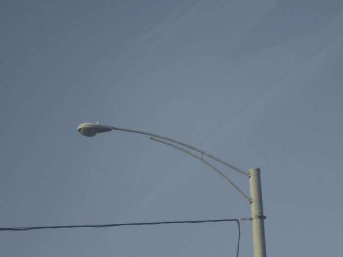 GE M400R2 on a Curved Truss Arm of a Signal Pole
Vestiva Hills,AL a suburb of Birmingham.
Keywords: American_Streetlighting