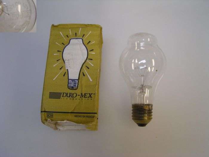 Duro-Mex 60w Bulb
The Mexican version of the Duro-Test bulb. For some weird reason, this bulb was capped with an E-27 screw base rather than the familar E-26 medium screw base which is the standard in Mexico like in the USA and Canada. The bulb is rated at 60w, 130-135v, 4000 hours. At 120v this bulb can easily do 10,000 hours.
Keywords: Lamps