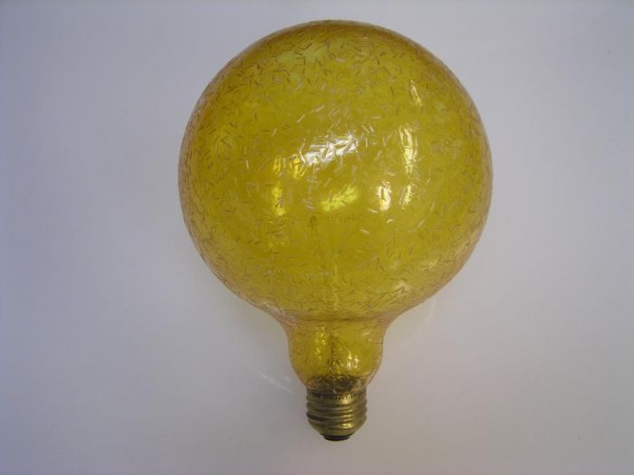 Duro-Test 40w Glitter Globe gold bulb
Looks 60s to me!
Keywords: Lamps