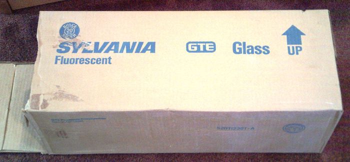 The Box
Here's the box that my 30 /WW Sylvania lamps came in.
Keywords: Lamps