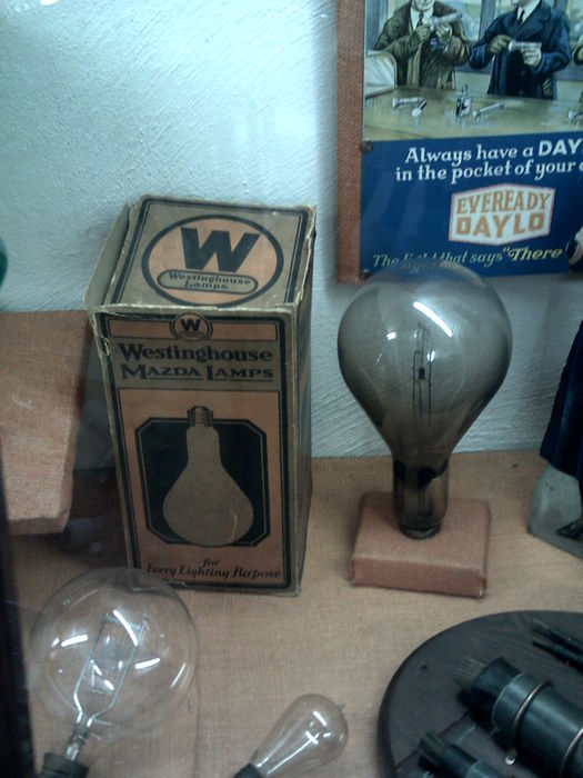 Used Westinghouse Locomotive headlight (?) Lamp.
Just a guess, as i don't know where it could have come from.
Keywords: Lamps
