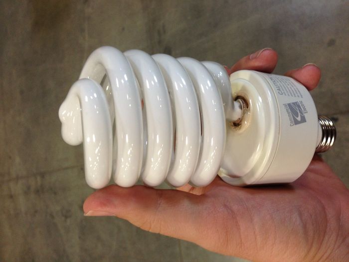Fire! Burnt CFL for sale at Restore anyone need it?
Here's a dead Commercial Electric CFL made by TCP for Home Depot. The plastic melted at the end visible in the photo. I wonder if I should have let the people know at Restore before someone buys it.
Keywords: Lamps