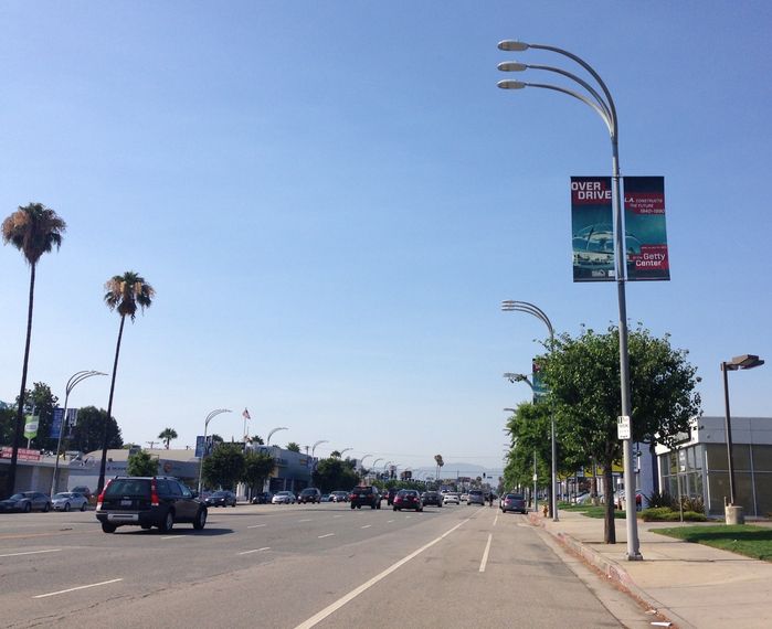 los angeles dwp/bsl street lights pitchfork triple lights on van nuys