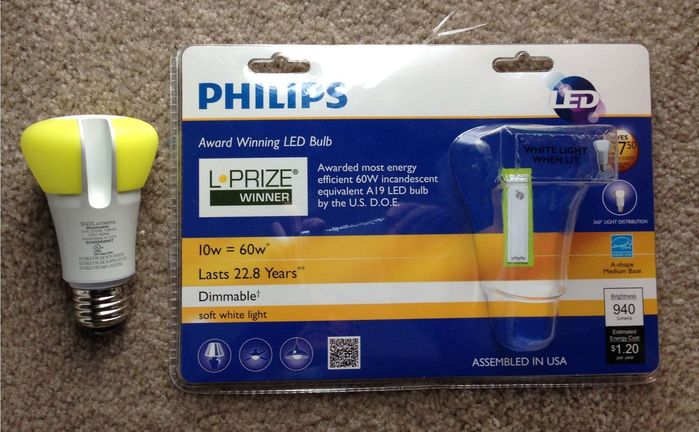 finally got this philips l-prize
they are now on clearance out here so it was an opportunity to grab one. would never spend $50 nor even $20 for this, lol. it registered at 9.2w on the kill a watt. the cri is 90 but the tint still looks noticeably different from an incandescent. still a pinkish fluorescent hue. it does render skin tones better than a twister at least. it indeeds say assembled in usa but most parts are actually chinese.
Keywords: Lamps