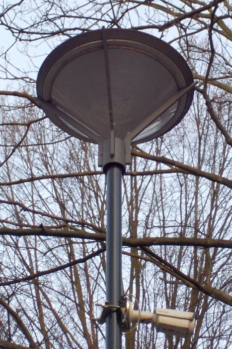 Unknown LED post-top
I quite like its looks but haven't seen its performance at night.
Keywords: European_Streetlights