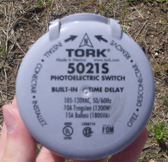 TORK Photocell
Found on that M-400 r3
Keywords: American_Streetlights
