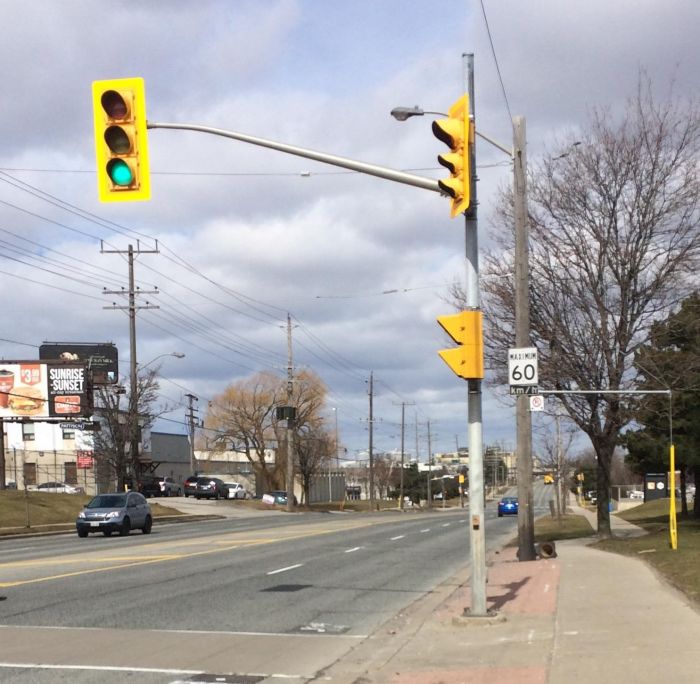 Toronto Signals
A CGE pedestrian signal which is still fairly common in Toronto. A 12-12-12 and 12-8-8 signal that both have the reflective backplates, which are widely used in Toronto now.
Keywords: Traffic_Lights