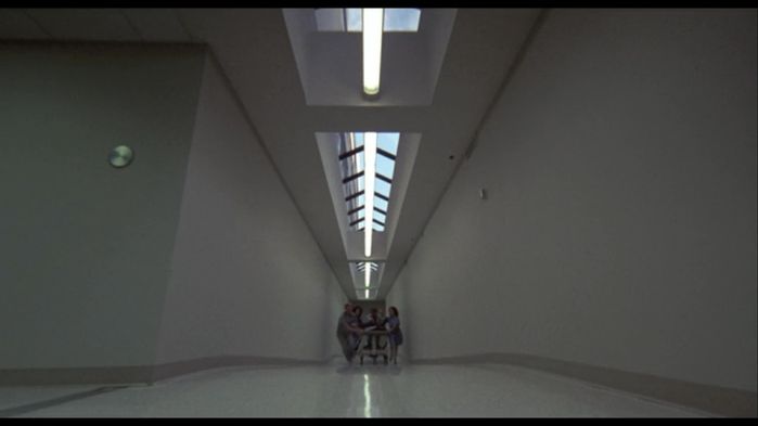 Robocop (1987) 0:24:31
Hospital hall where before Murphy turns into Robocop.
Keywords: Lights_Camera_Action
